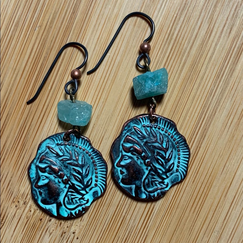 Aquamarine Indian princess . SS ear wire. Handmade - Picture 4 of 6